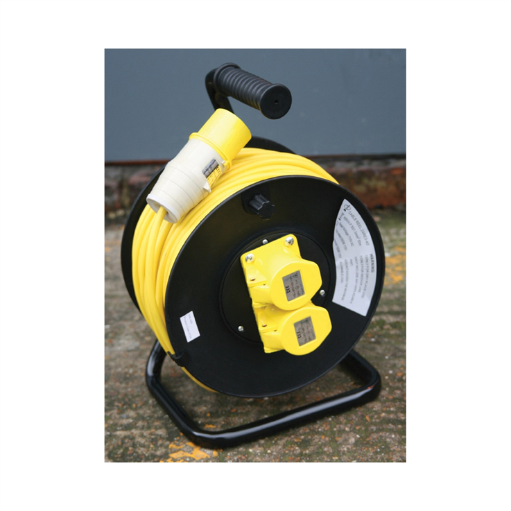 110V 16A Cable Reel comes with 2 x 16A Sockets