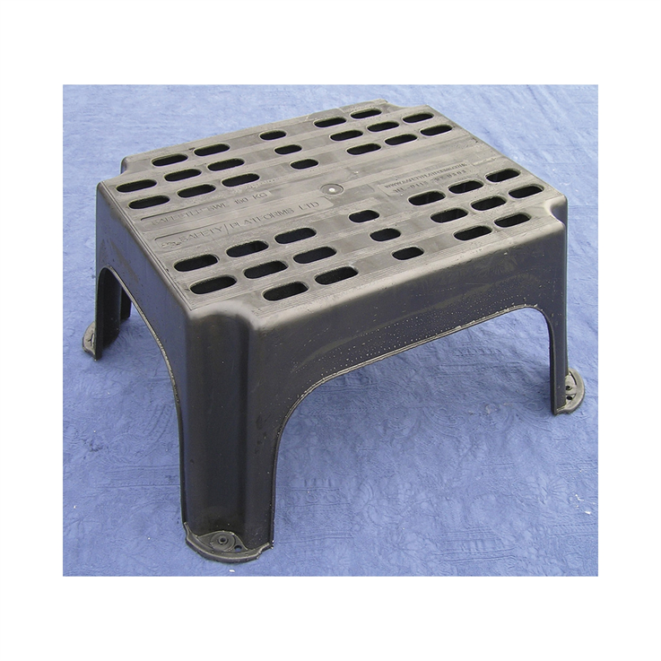 Safe Step Hop-Up (PLASTIC) - 450mm x 370mm x 300mm