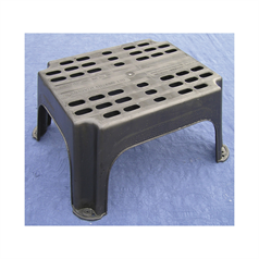 Safe Step Hop-Up (PLASTIC) - 450mm x 370mm x 300mm