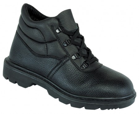     Chukka Boots
