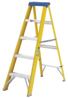     Fibreglass Builders/Painters Steps
